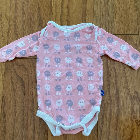 Kickee pants | Long sleeve bamboo fabric onesie - Picture 1 of 2
